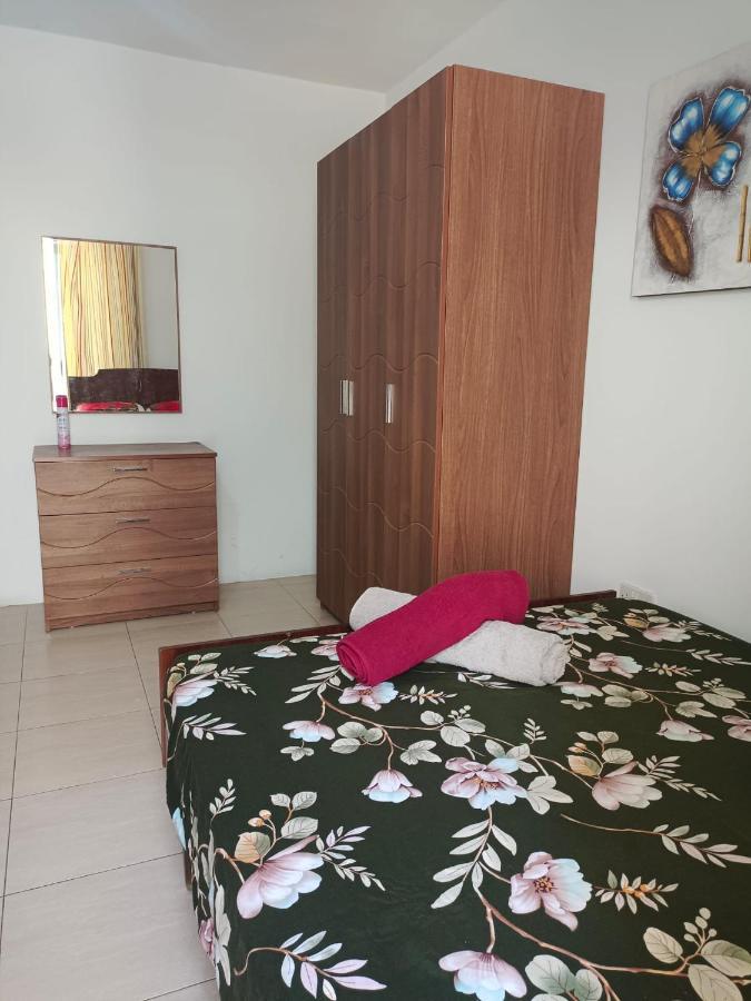 You Can Enjoy Your Time At Waterford Apartment Attard Exterior foto
